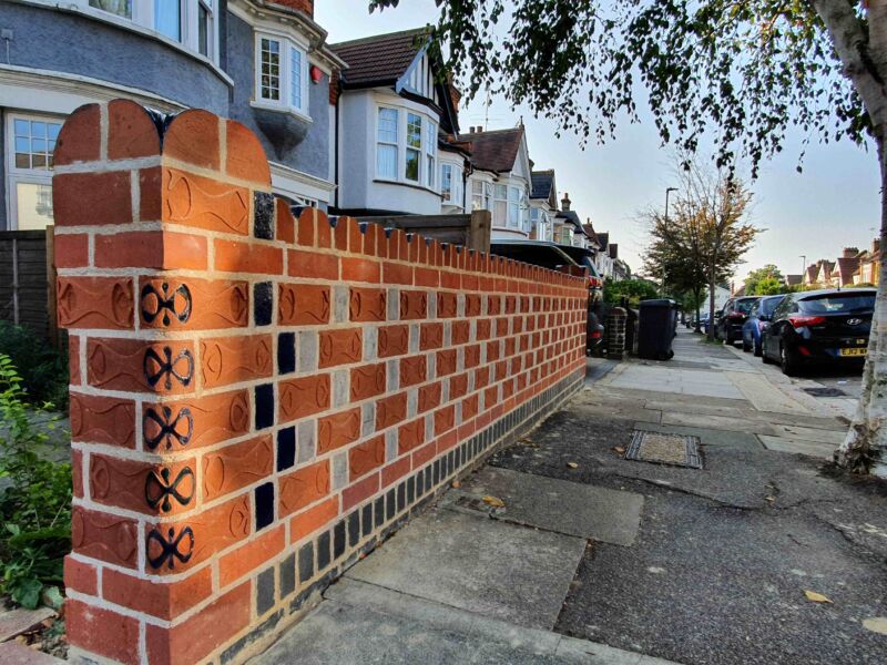 1 Ornamental Wall