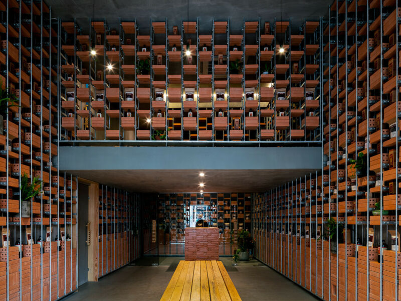 Organicare showroom