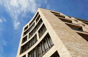 St Leonards Court