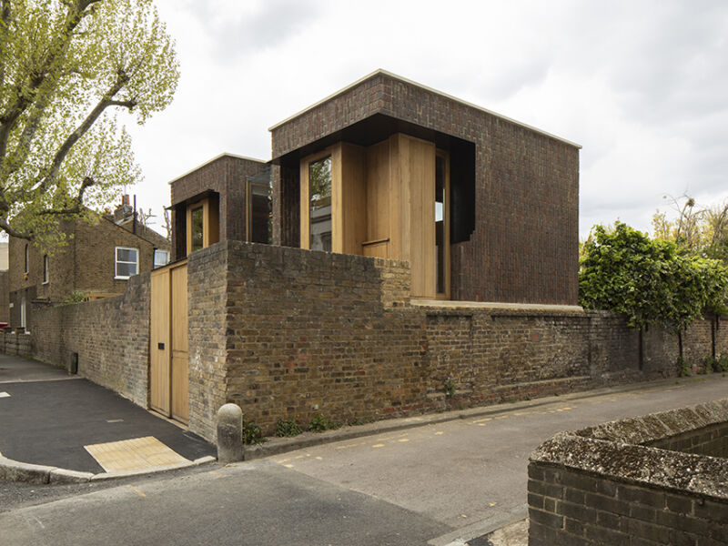 Satish jassal architects southwark brick house ph richard chivers 01
